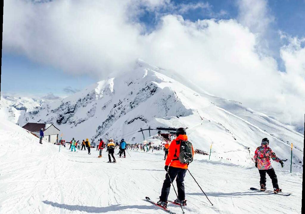 Аномальное тепло привело к переносу начала горнолыжного сезона в Сочи