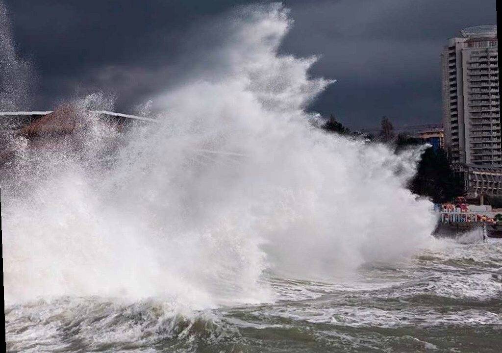 18-19 февраля в Сочи прогнозируют ухудшение погоды и шторм до 6 баллов