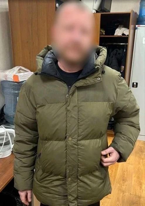 Скрывался 14 лет: в Сочи задержали наркосбытчика, жившего по чужому па